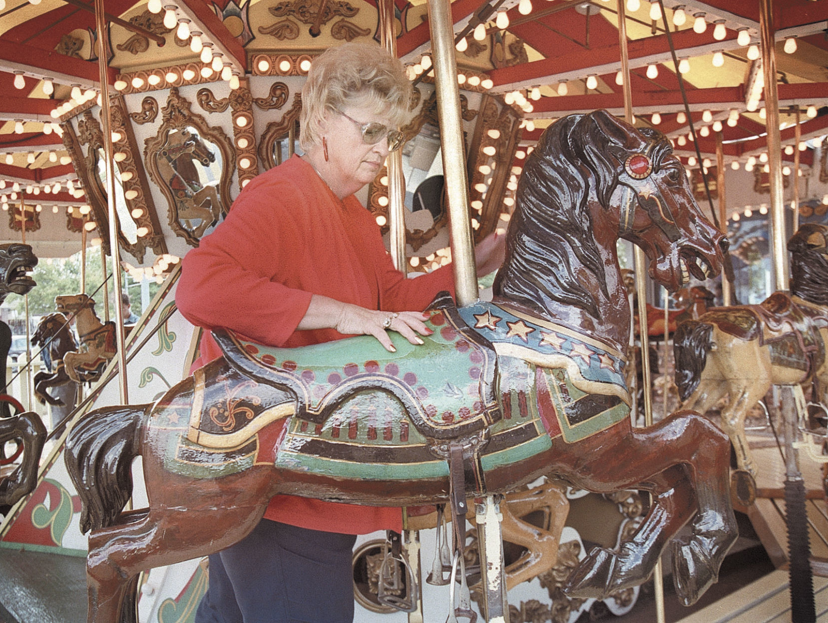 2000 Carousel inspection